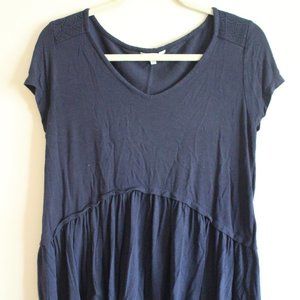 Crown and Ivy Navy Blouse
